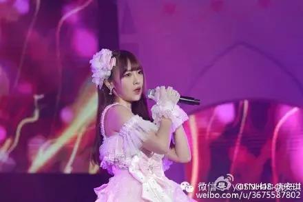 snh48成员哭到喘不上气,snh48唐安琪烧伤照片图文