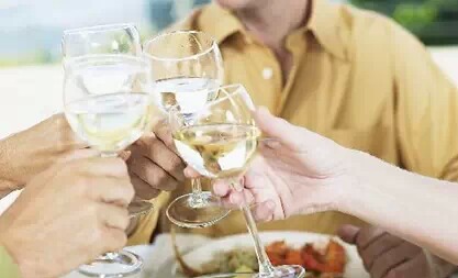 在新乡混只要认识这18个人,你就超级牛了!