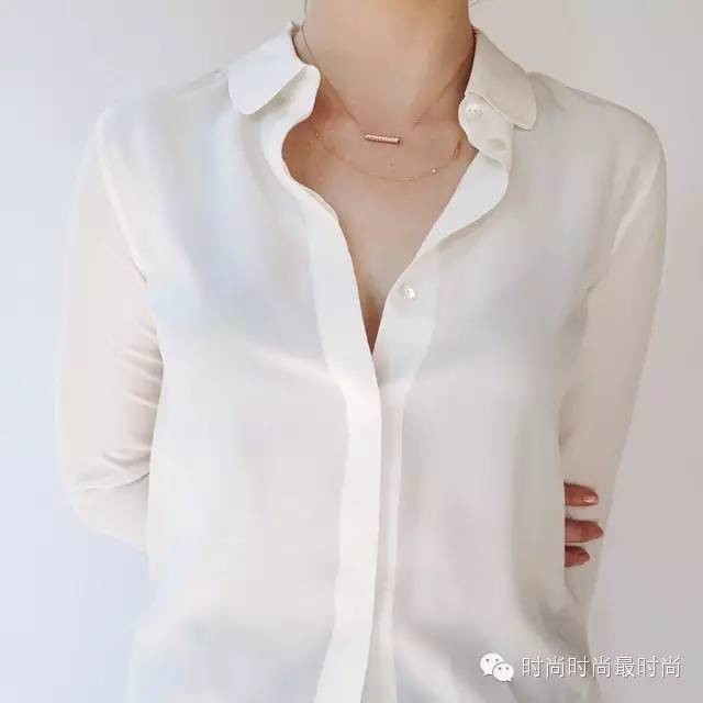 小白t恤男士配西装最帅,小白体恤长袖秋款男