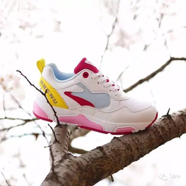 好看的马卡龙配色球鞋,马卡龙配色白色鞋