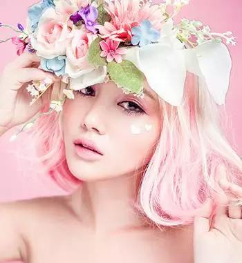 中式新娘造型齐耳短发,短发秀禾新娘婚纱照造型