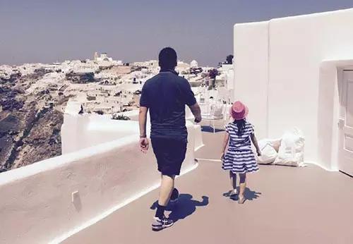 明星为了躲避狗仔都用了哪些绝招,为了躲狗仔的明星有哪些