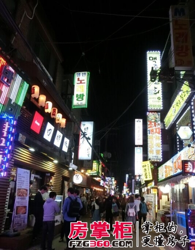 雷锋月系列报道,雷锋月故事