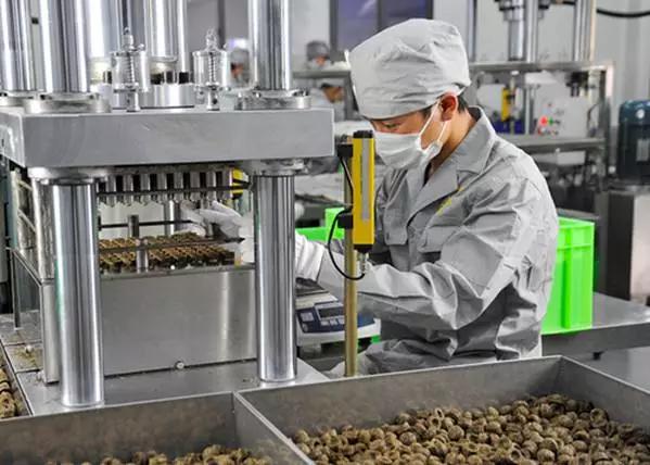 一杯好的茶需要沉淀,一杯好的茶叶