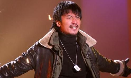 明星可怕烟熏妆,明星惊艳的烟熏妆