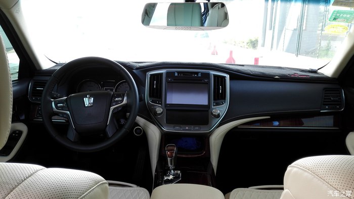 舒适又有档次的车,12代皇冠2.5lv6驾驶感受