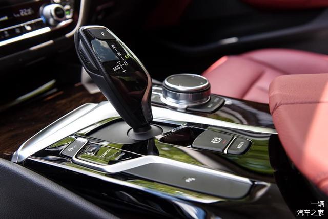 未来宝马五系,宝马5系528li更换液晶仪表盘