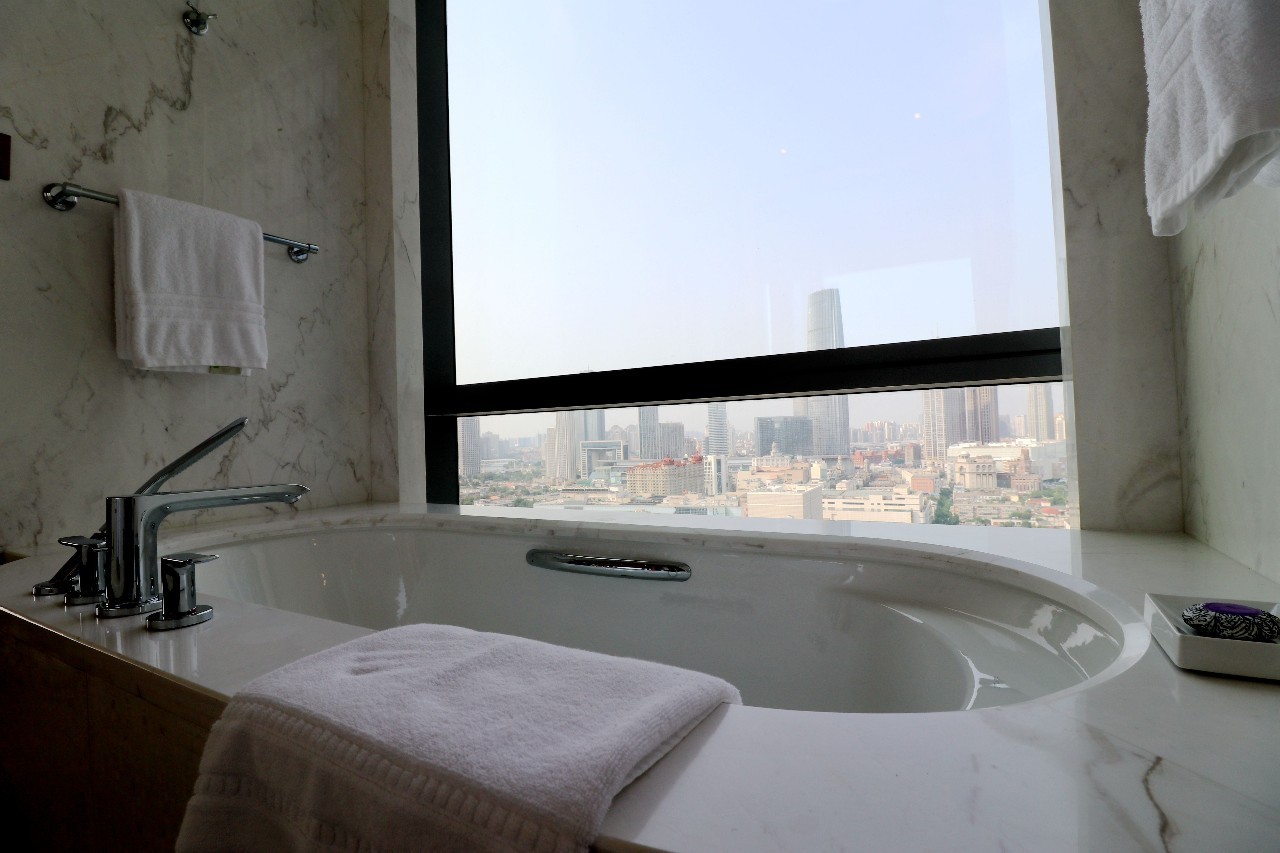 想去天津住宿哪个酒店好,去天津住什么酒店最方便