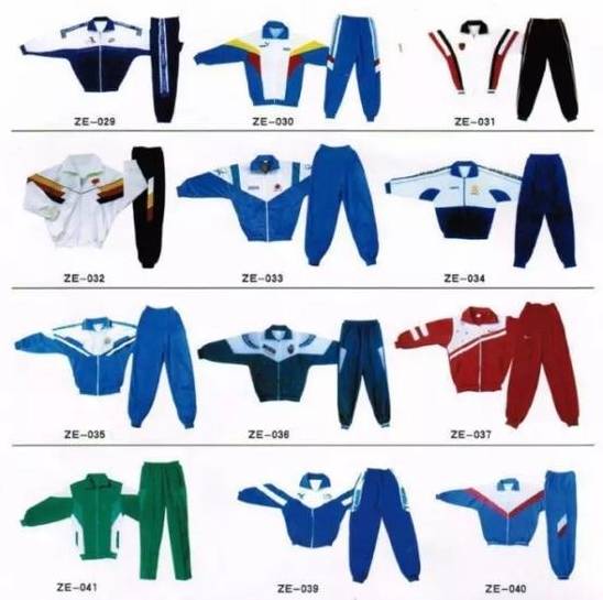 中国的校服和外国的校服对比,外国人眼中的中国校服