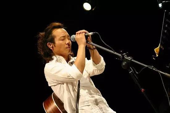 许巍每首歌背后的故事,许巍早期的经典语录