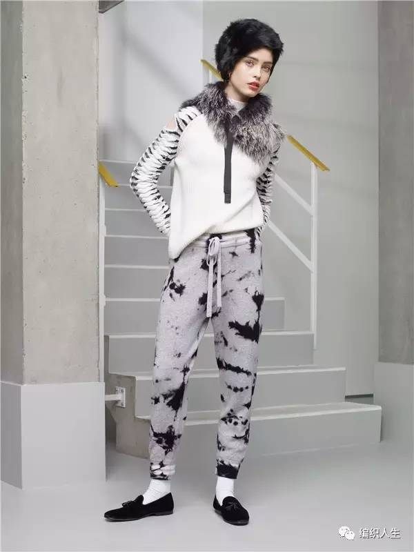 毛衣破洞风,毛衣今年最流行十款毛衣