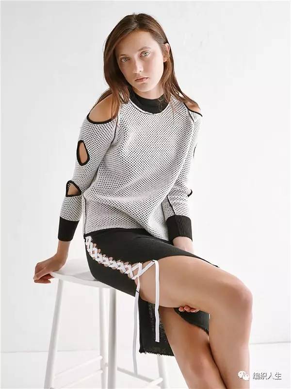 毛衣破洞风,毛衣今年最流行十款毛衣