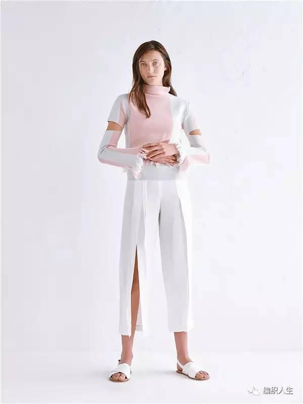 毛衣破洞风,毛衣今年最流行十款毛衣