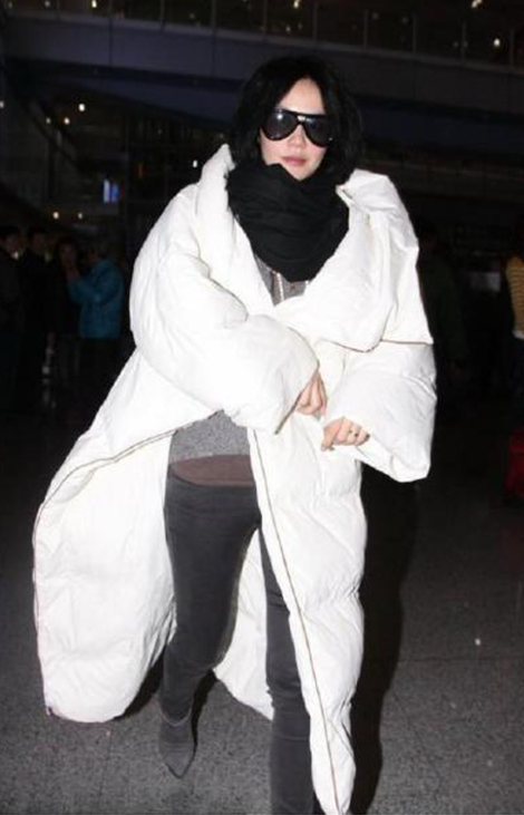 我开始怀念那个夏天歌曲,我开始怀念那些再也回不去的日子