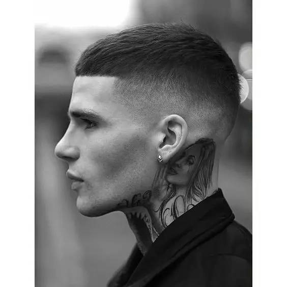 什么发型可以扛住颜值,什么发型可以保持久一点