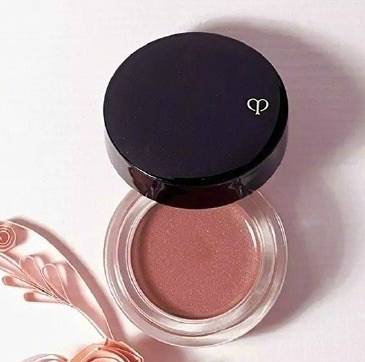 日本美容杂志《美的》评选:2017上半年最值得买的护肤品和彩妆,从平价到贵妇品牌都有