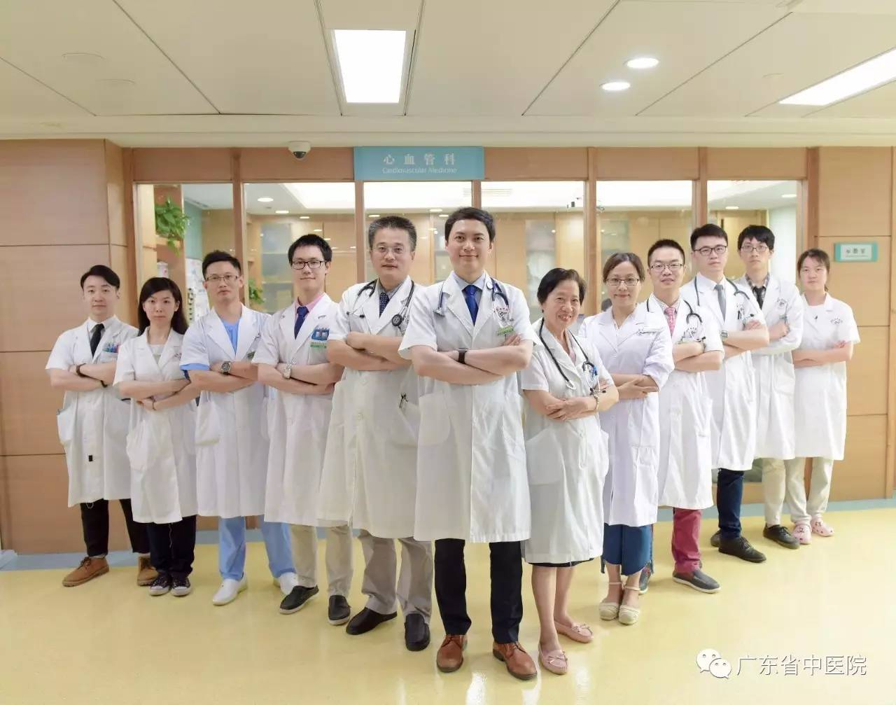 心衰患者出现短暂室颤随后恢复,心衰室颤抢救时插管救活几率高吗