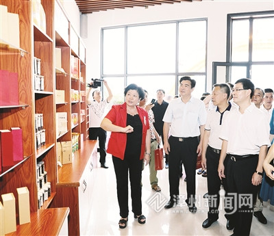 鍗冨勾鍙ら儭濮嬪叴,浜戦渼鍗冨勾鍙ら儭