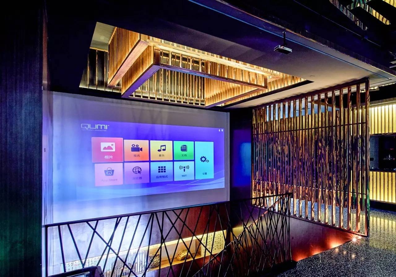 休闲与健康的无缝连接Vivitek（丽讯）投影杭州“足本纪”打造娱乐养生新体验