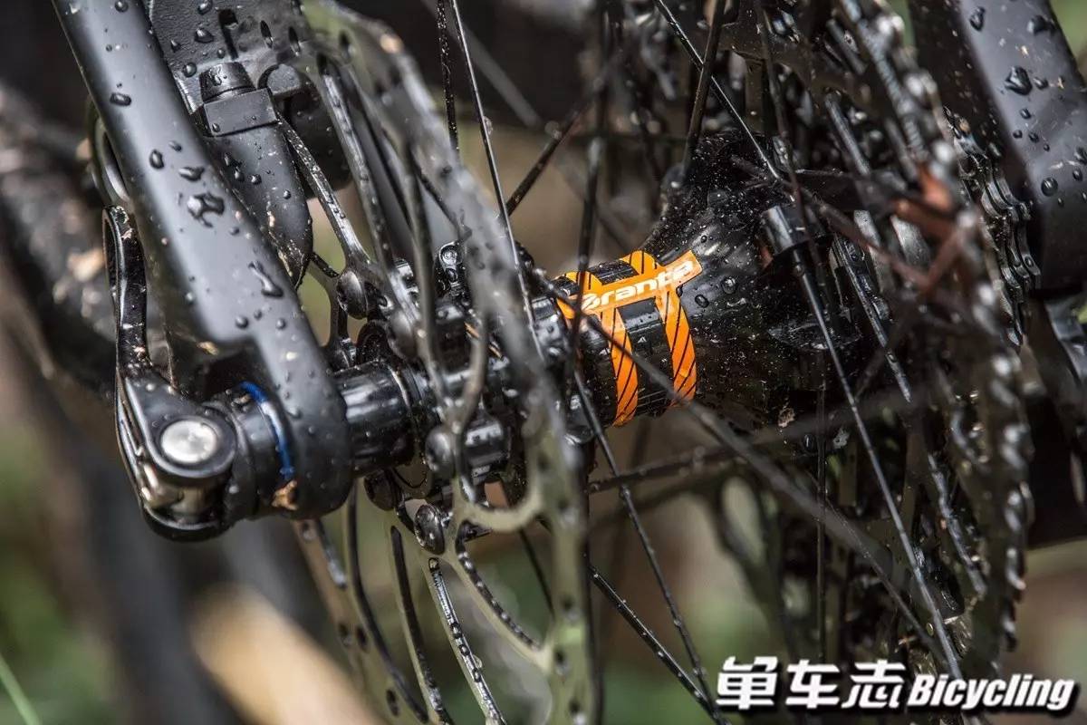 xds山霸mt5,轻量化竞技