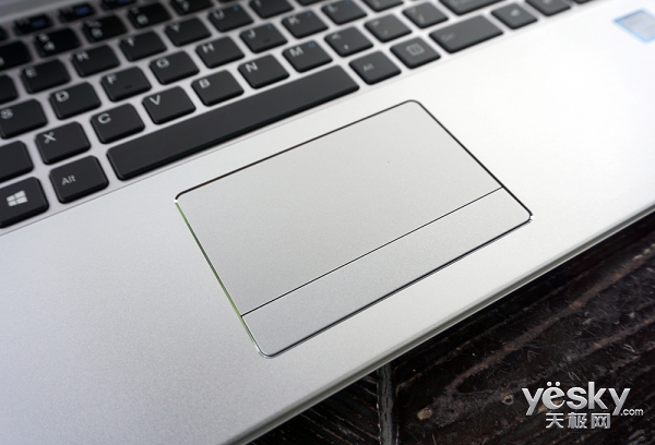 海尔凌越s14,戴尔灵越5000评测