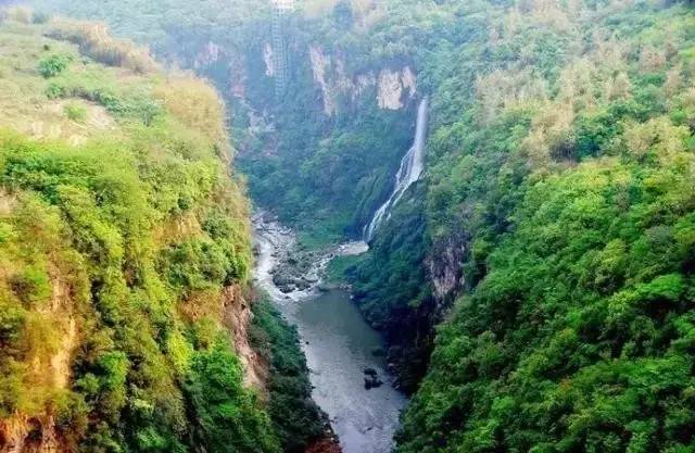 资讯丨“清凉大礼包”送到广西，去贵州享受23℃的夏天，过路费门票统统半价！