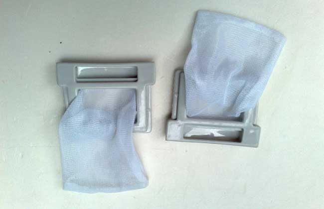 滚筒洗衣机进水阀过滤网清洗视频,全自动滚筒洗衣机的过滤网清洗