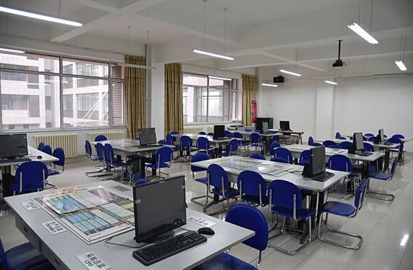 免学费书本费,免学费有补助免杂费