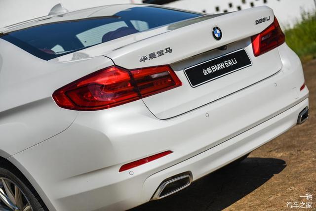 未来宝马五系,宝马5系528li更换液晶仪表盘