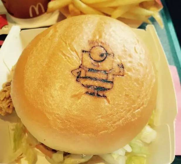 给你一份肯德基的美食,南宁巨无霸汉堡