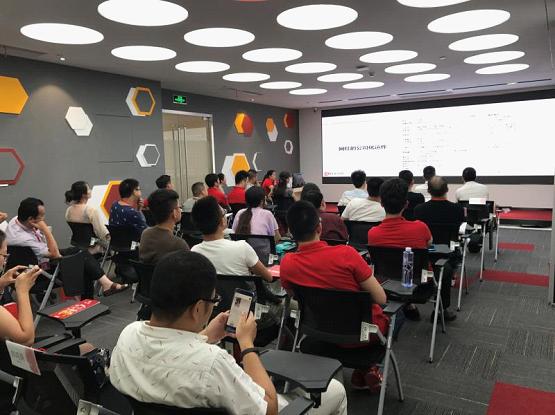 2022用友会展中心大会,用友产品发布会