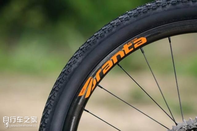 喜德盛山地车最轻量版,超轻自行车《喜德盛》