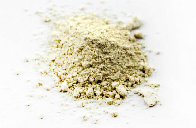 女童误服药交警火速救援,小孩误吃苍蝇药