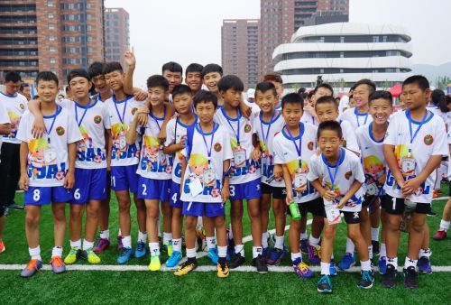 足球小将决战中德生态园2017足球夏令营开营！