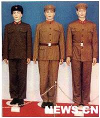 军装演变中国,80年代的军装是什么款式