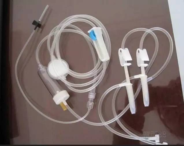 自制365天自动浇花神器,出差自制浇水神器