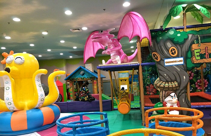 西安适合带孩子去的户外乐园,西安最大的室内游乐场成人小孩