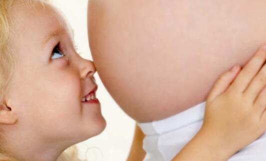 孕妇黑头严重怎么办,孕妇能用黑头鼻膜吗