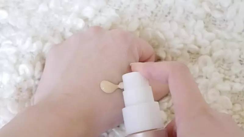 油皮痘肌瑕疵皮新手平价粉底测评,平价大牌粉底