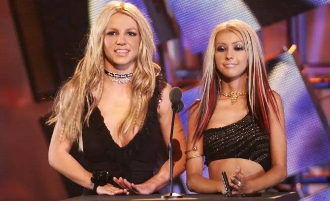 老牌Diva的抓马：Madonna信件曝光，称WhitneyHouston“平庸到可怕”