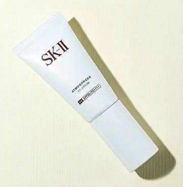 日本美容杂志《美的》评选:2017上半年最值得买的护肤品和彩妆,从平价到贵妇品牌都有