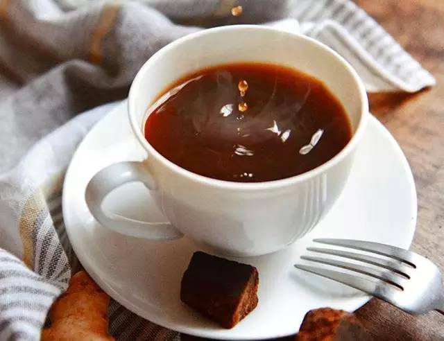 澳门手信钜记凤梨酥,台湾手信这个牌子凤梨酥怎么样