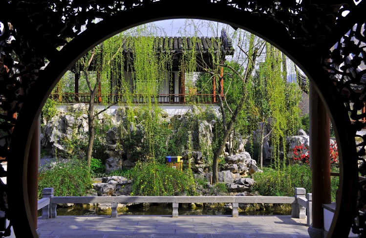 咫尺vs沧桑:一个95后女生与南京园林的穿越对话