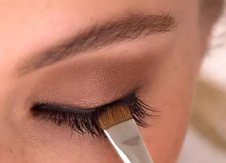 赵丽颖杨幂受追捧,赵丽颖杨幂共用一个化妆师