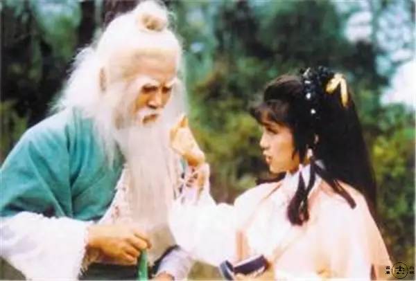 金庸古龙笔下人物名字,金庸小说人物内涵名字大全