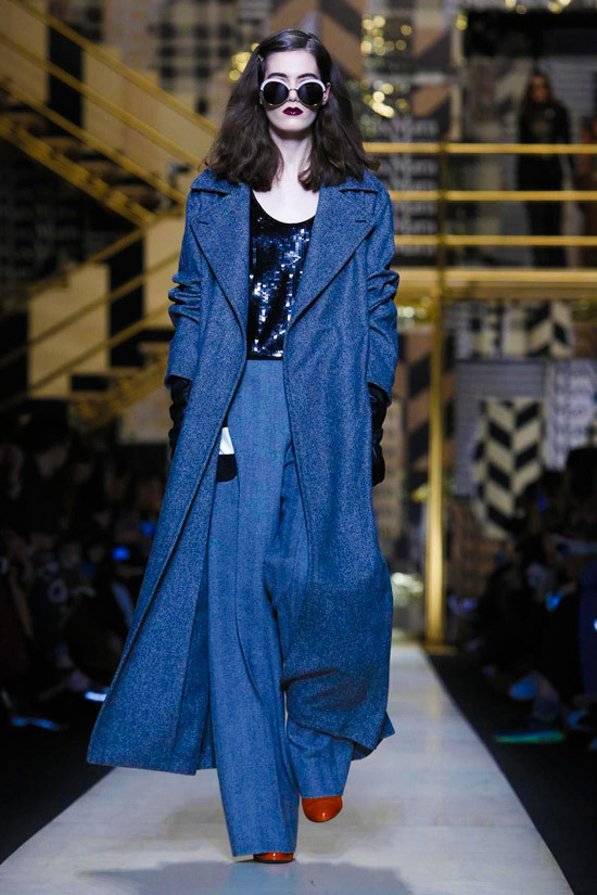 秀场maxmara,走秀maxmara