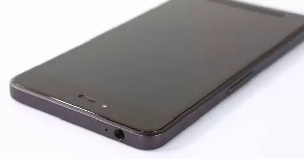 开箱不对称，毋宁死！犯了强迫症的SmartisanT2开箱