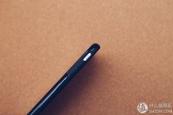 otterbox手机壳和官方硅胶壳,otterbox手机壳xr炫彩黑色