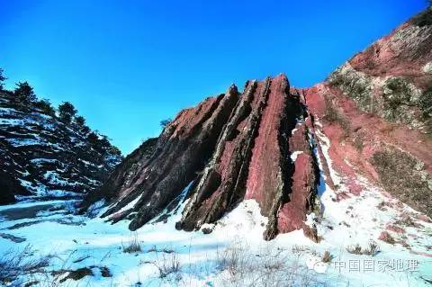 津北有奇观,10亿年地层上的“万卷史书”