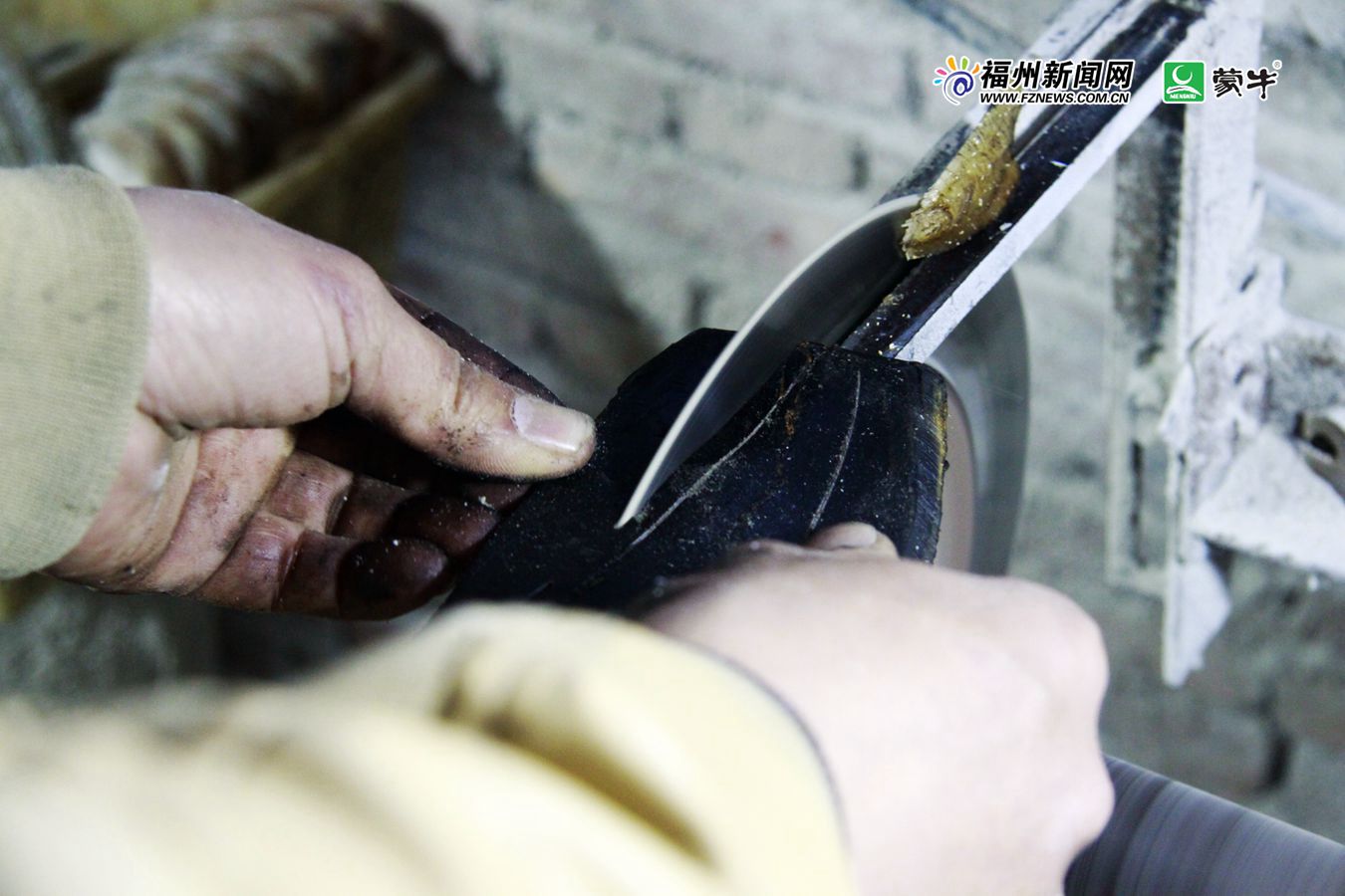 “角梳艺人”陈治楚:福州三宝今犹在